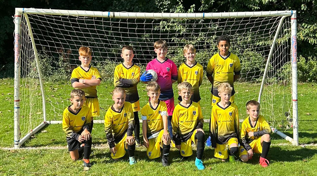 Under 10 Yellow Team Photo